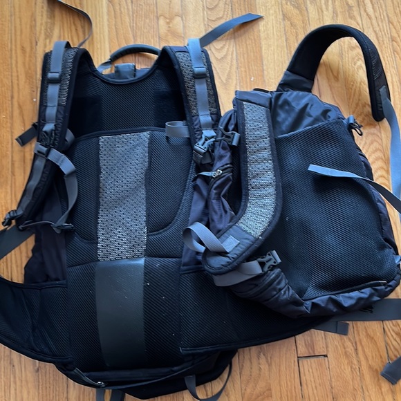 Eagle Creek travel pack - Picture 2 of 2